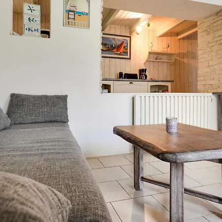 Σπίτι διακοπών 2 Bedroom Lovely In La Rochelle Λα Ροσέλ