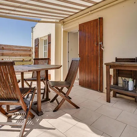 Ferienhaus 2 Bedroom Lovely In La Rochelle *