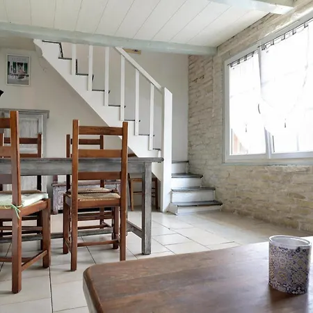 Ferienhaus 2 Bedroom Lovely In La Rochelle La Rochelle (Charente-Maritime)